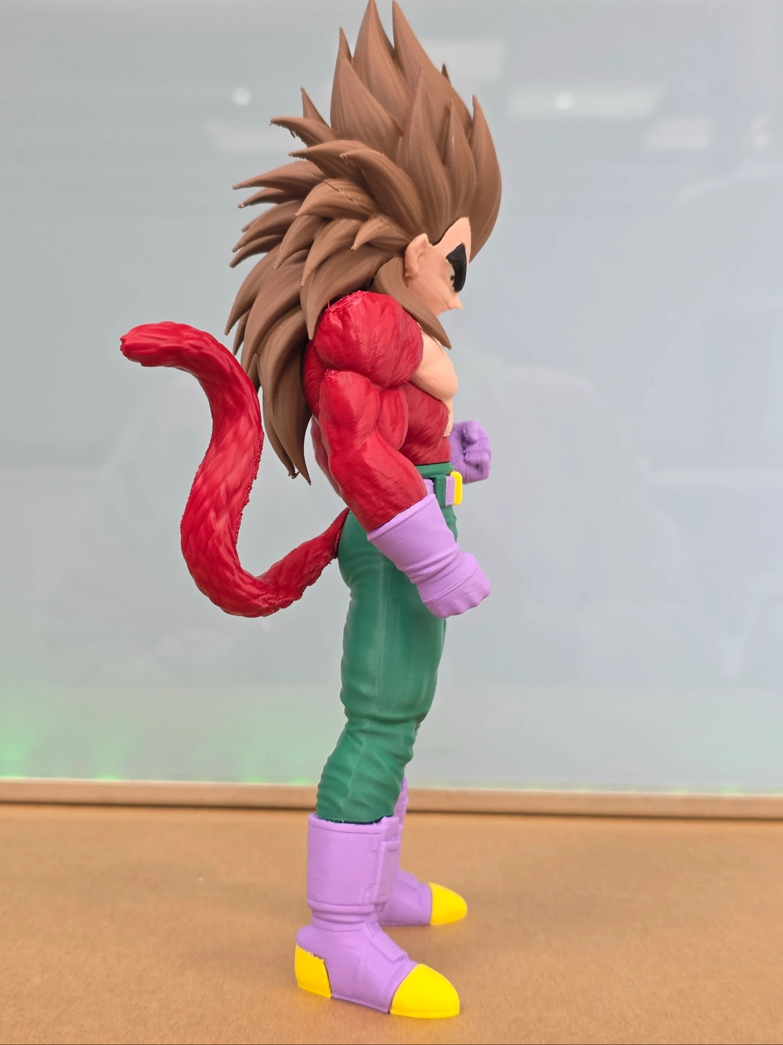 Super Saiyan 4 Vegeta – photo 2